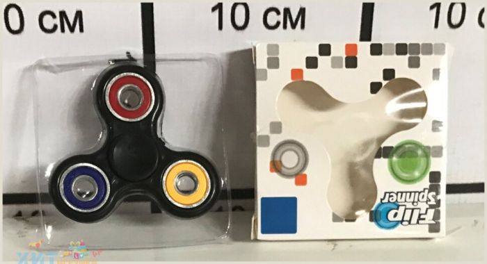 Spinner plastic with multi-colored bearings 019, 019